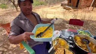 INÍCIO DE UM SONHO. ESCAVAÇÃO DA SAPATA, CASA DE VITÓRIA, COMUNIDADE SANHARÓ 