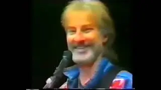 Renaud et Hugues Aufray - Concert chanteurs sans frontières - La Courneuve le 13 Octobre 1985