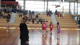 Marco&acute;s erstes U10 Basketballspiel