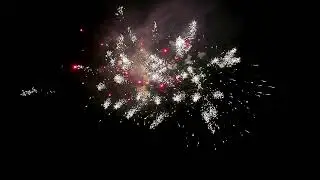 Fejerverkas &ldquo;Mega 7602&rdquo; | 76 shots | 25-30mm | MegaFireworks