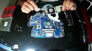 Gateway Laptop disassembly and cleaning