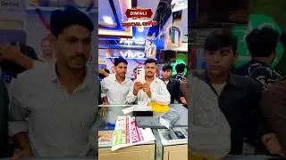 Happy Customer 😎 Diwali Offer💥.......#azadcommunication #diwali #offer #gift #trending #viral