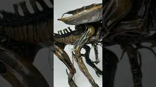 alien resurrection alien queen ultra deluxe  (OUTLET)