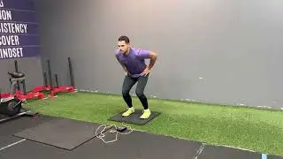 Hands On Hips Paused Squat Jump