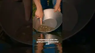 What&rsquo;s the BEST PAN for panning GOLD? #goldpanning #goldpan