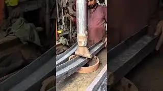 Hydraulic Press Bending Steel Channel