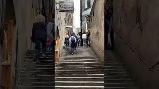 This Pub on mid Steps - Halfway House Pub @ Fleshmarket Close Edinburgh #video #travel #trending