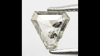 0.48 CT Geometric Shape Loose Rustic Diamond 5 mm Natural Light Green Diamond