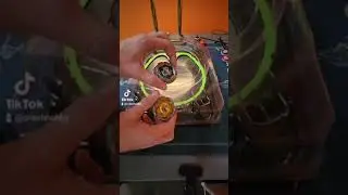 Beyblade X - Takara Tomy UX-10 Xtreme Stadium vs. Hasbro Xtreme Battle Stadium. Side-by-side review.