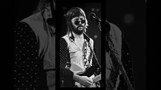 @ericclapton Remembering the 70&rsquo;s 🌼 #ericclapton #flowerpower 🫶🎸