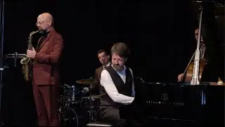 Telkens Weer, (Ruud Bos) performed by the Jasper Staps/Rembrandt Quartet. Live at Tivoli Vredenburg.
