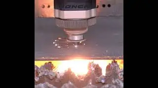 Hongniulaser 6KW Fiber Laser Cutter Cutting 4mm Carbon Steel