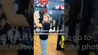 Spirit Halloween haul 🤩#posetrend #photoideas #spirithalloween #poseideas