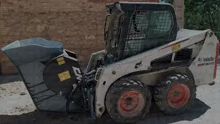 Bobcat Skidsteer Crushing Concrete With Jaw Crusher