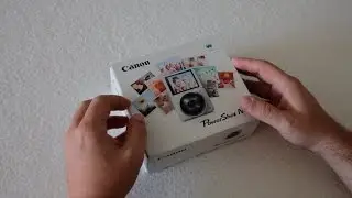 Unboxing Canon PowerShot N2