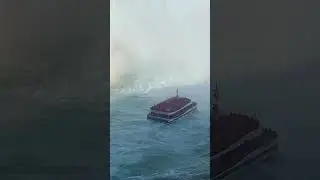 Niagara Falls #shorts #youtubeshorts #reels #canada #niagarafalls #adventure #waterfall #viral #love