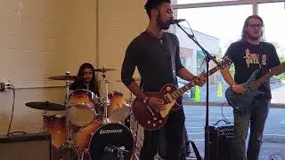Shallow Planet - Expect the Worst (live)