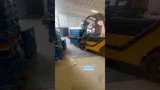 Tiles loading for export in container #tiles #loading #container #export #factory #manufacturing #yt