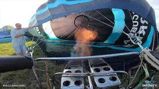 Inflando um balão - 31º Festival de Balonismo | Descubra Torres