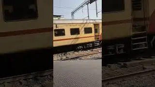 Kolhapur Mumbai Gadag Express| #short #ytshorts #shortsvideo #youtubeshorts#indianrailway#trainvideo