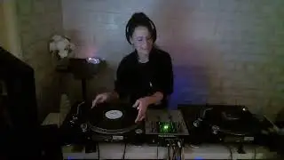Eris Kaoss weekly live jungle dnb dj set on Only Oldskool Radio all vinyl 9.11.25