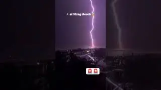 ⚡⛈️ vizag beach visuals are scary 😱😱 #andhrapradesh #cyclone #cyclonemontha