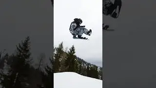 You trying this? #snowboardtricks #snowboard #snowboarders 🏂 Patrick Hofmann