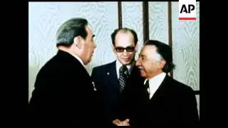 SYND 25 12 76 BREZHNEV EMBRACING LUIS CORVALAN IN KREMLIN