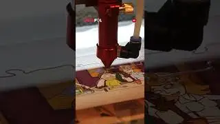 Pleksi Puzzle &Uuml;retimi &ndash; UV Baskı + Lazer Kesim