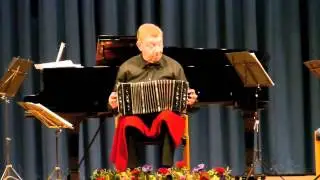 H&eacute;ctor Urb&oacute;n - A media luz - Zugabe Konzert 2012 -