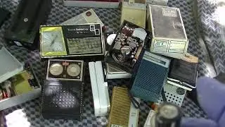 Analyzing 20 Transistor Radios Vintage AM Pocket Radio