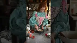Autumn-Spiced-Peach-Cake-Recipe-on-underatinroof-com-I-m-using-up-the-last-of-these-peaches-in-a-yum