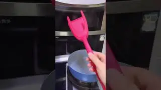 🍳 2-in-1 Spatula & Tongs | Flip Eggs, Omelettes, Pancakes & More | Non-Stick & Heat-Resistant 🔥