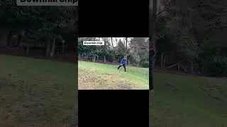 Downhill Greenside Chip shot. Correct technique.#chipping #downhill #trickshots