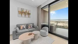 Mesmerizing Canal View Studio with private Jacuzzi