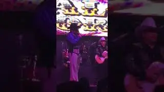 Lalo Mora hombre que mas te Amo en vivo Dallas Tx