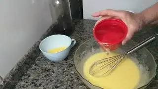 BOLO DE FLOCUS DE MILHO