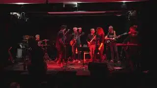 Ellipsis - 23 Mars