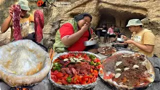 Outdoor Cook Delicious Buff Meat Tomato Juice Spicy Turkish Style Cooking & Eating in Survival House