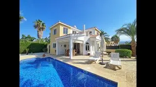 3 Bedroom Villa in Coral Bay [ID:943995]