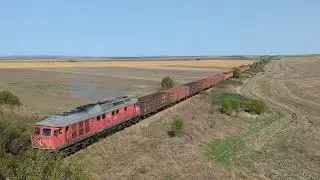 DB 232 no. 232411 heads an empty freight train along the Debelt branch on 3 October 2023