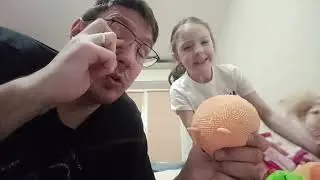 Папа и Вероника, новые игрушки из детского мира! 😍🧐😝😛🤑🤗😙😗🙂🙃😅😅😁😁😄😃😀😇