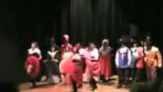 D'artagnan e i 3 moschettieri: finale ..can can