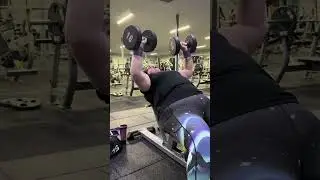 Incline Dumbbell Press Form Check #gym #fitness #progressiveoverload
