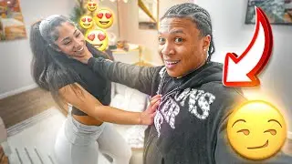 CASUALLY GRABBING HER NECK TO GET HER REACTION🖐🏽😍&hellip;