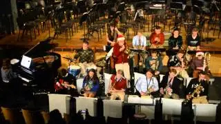 Jazz Ensemble - Holiday Concert 2015: DSC 3485