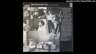 Elvis Presley - Earth Angel (home recording) (RCA Records CPM6-5172)