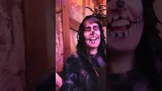 Scream Break at Six Flags Magic Mountain! Haunted Happy Hour and CONDAMNED House Party maze #haunt