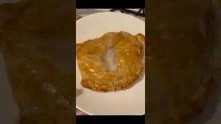 Georgia: Popular State Dessert - Peach Pie #statedesserts #georgia