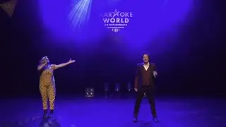 KWC 2022  - Hosts opening the show (Luca Gargano & Jenny Ball)